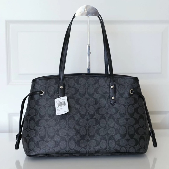 🌷Coach Drawstring Carryall In Signature NWT. - Picture 6 of 8